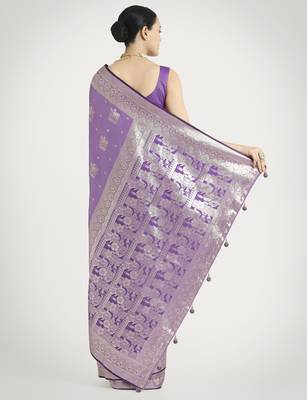 lavender silk blend banarasi jacuard work saree with unstitched blouse piece 3