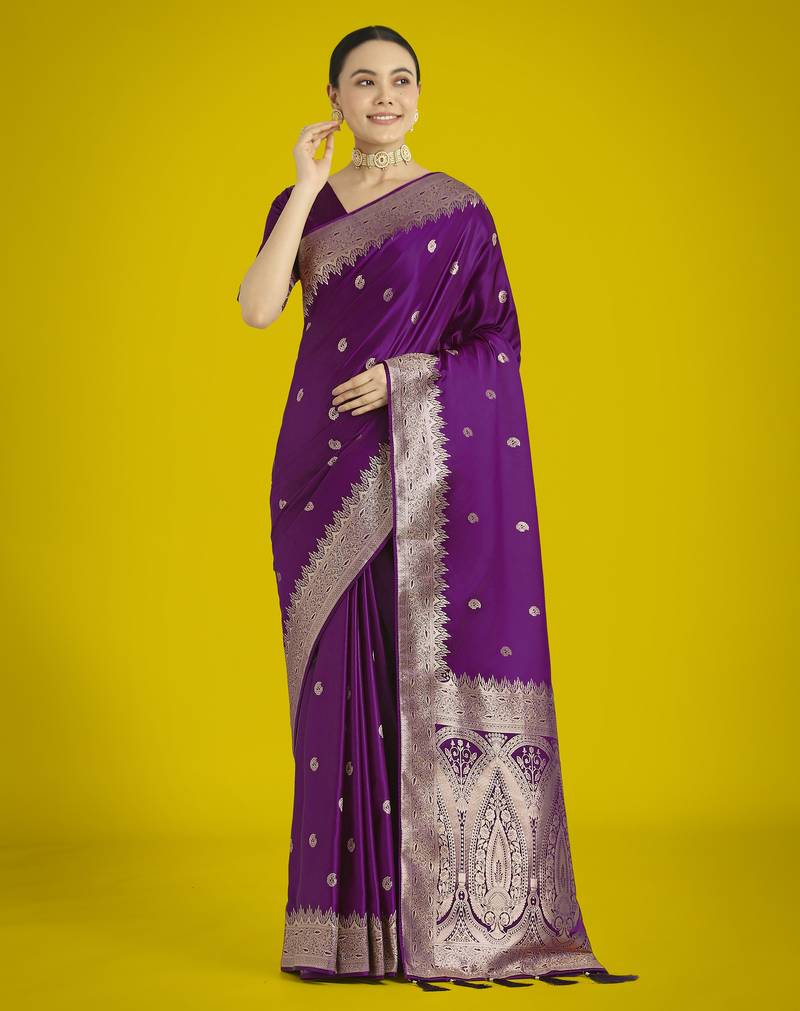 wine silk blend banarasi jacuard work saree with unstitched blouse piece