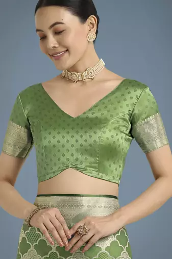 mehendi silk blend banarasi jacuard work saree with unstitched blouse piece