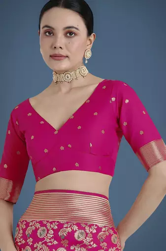 pink silk blend banarasi jacuard work saree with unstitched blouse piece