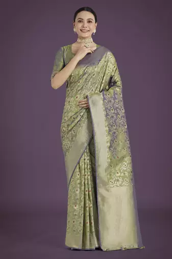 pista silk blend banarasi jacuard work saree with unstitched blouse piece