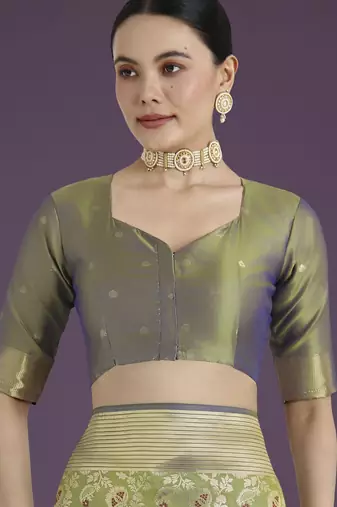 pista silk blend banarasi jacuard work saree with unstitched blouse piece