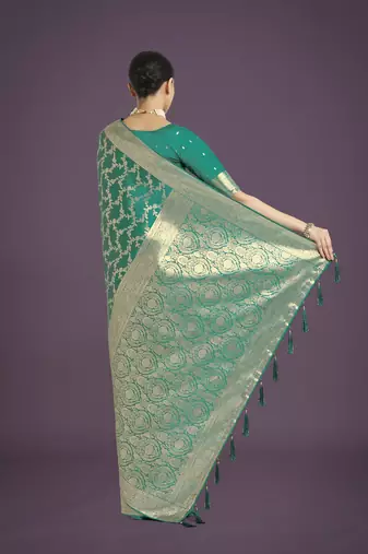 rama silk blend banarasi jacuard work saree with unstitched blouse piece