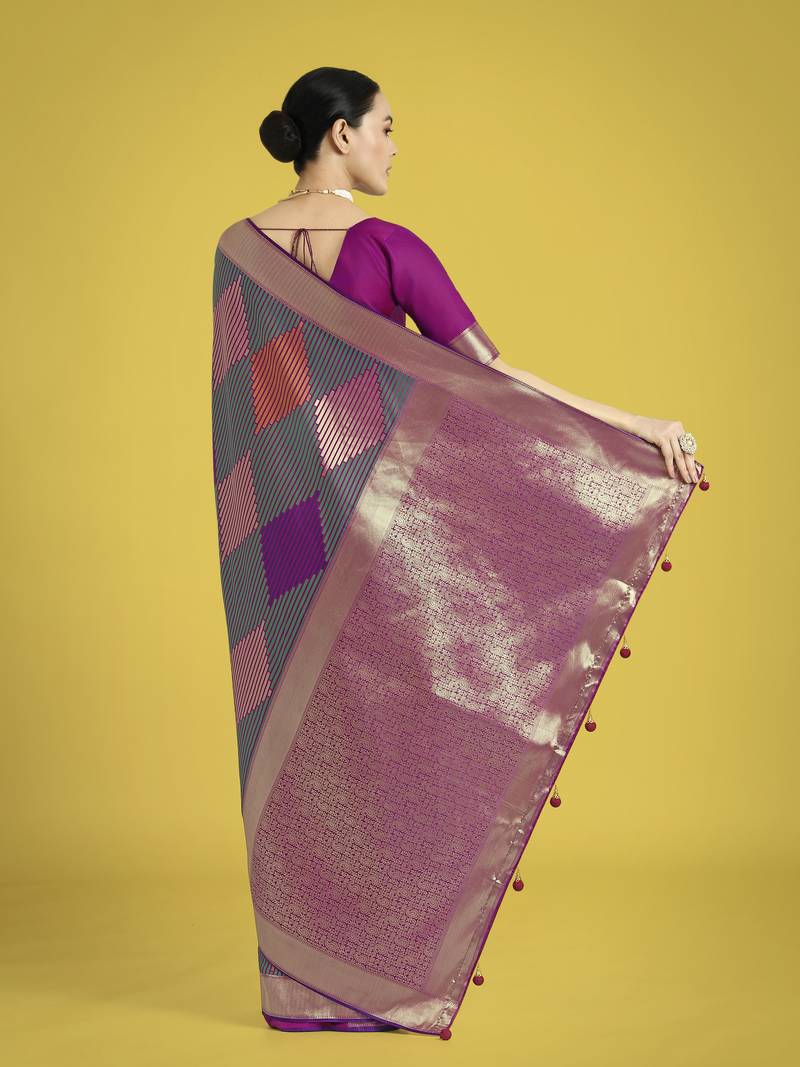 teal green silk blend banarasi jacuard work saree with unstitched blouse piece