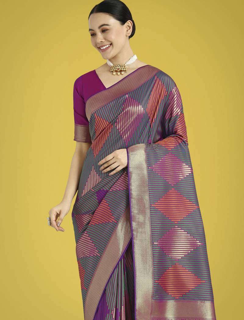 teal green silk blend banarasi jacuard work saree with unstitched blouse piece