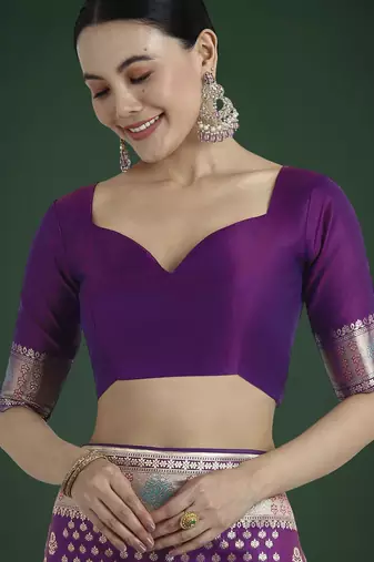 wine silk blend banarasi jacuard work saree with unstitched blouse piece