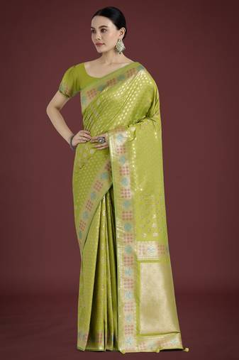 parrot green silk blend banarasi jacuard work saree with unstitched blouse piece