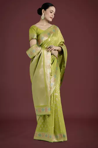parrot green silk blend banarasi jacuard work saree with unstitched blouse piece