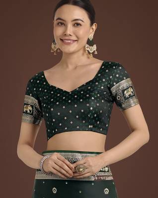 green silk blend banarasi jacuard work saree with unstitched blouse piece 5