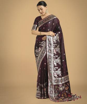 wine silk blend banarasi jacuard work saree with unstitched blouse piece 2