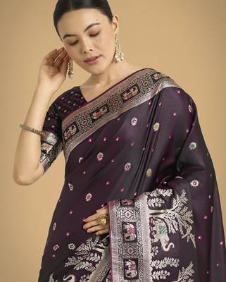 wine silk blend banarasi jacuard work saree with unstitched blouse piece 4