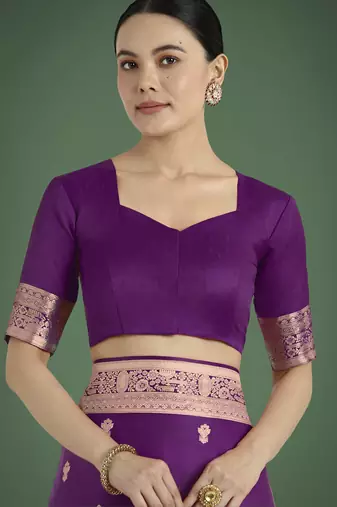 wine silk blend banarasi jacuard work saree with unstitched blouse piece
