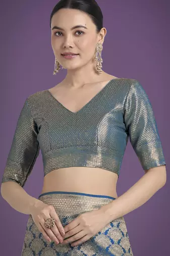 rama silk blend banarasi jacuard work saree with unstitched blouse piece