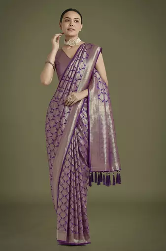 wine silk blend banarasi jacuard work saree with unstitched blouse piece