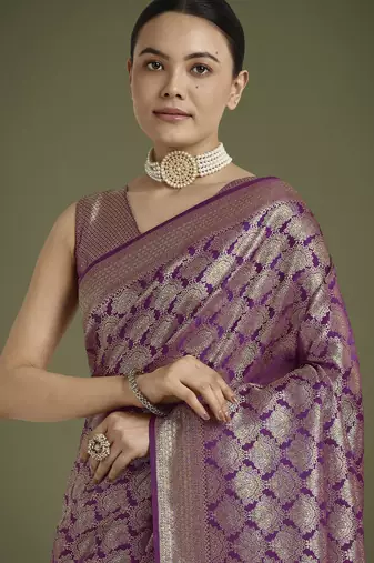 wine silk blend banarasi jacuard work saree with unstitched blouse piece