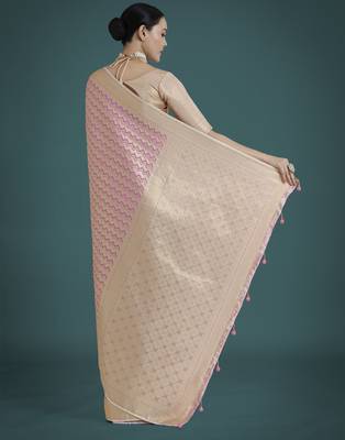 lavender silk blend banarasi jacuard work saree with unstitched blouse piece 3