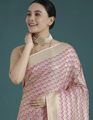 lavender silk blend banarasi jacuard work saree with unstitched blouse piece 4