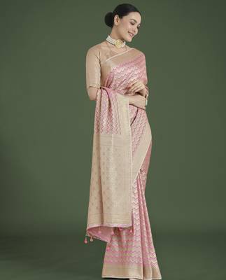 pink silk blend banarasi jacuard work saree with unstitched blouse piece 2