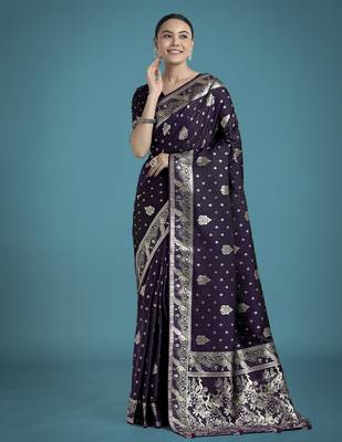 plum silk blend banarasi jacuard work saree with unstitched blouse piece 2