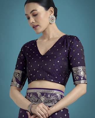 plum silk blend banarasi jacuard work saree with unstitched blouse piece 5