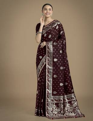 maroon silk blend banarasi jacuard work saree with unstitched blouse piece 1