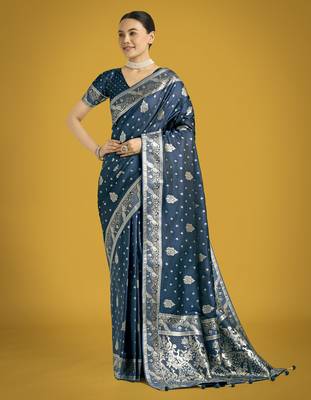 rama silk blend banarasi jacuard work saree with unstitched blouse piece 2