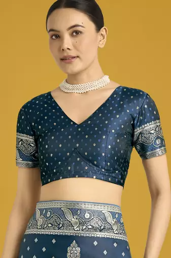 rama silk blend banarasi jacuard work saree with unstitched blouse piece