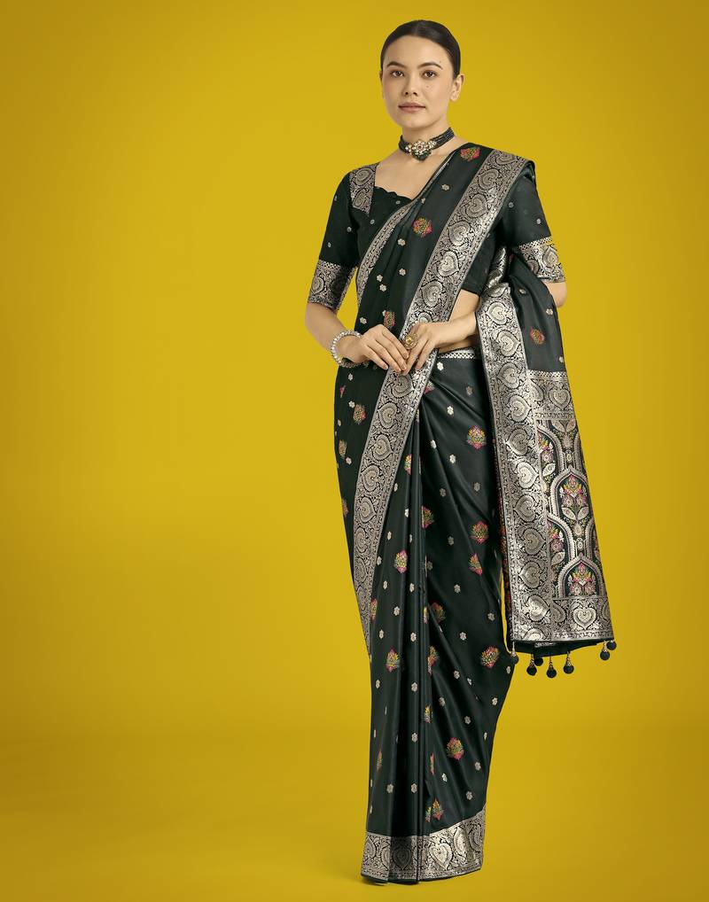 green silk blend banarasi jacuard work saree with unstitched blouse piece