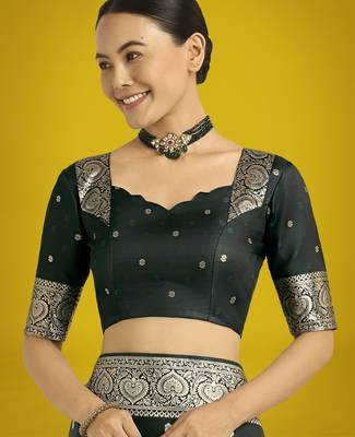 green silk blend banarasi jacuard work saree with unstitched blouse piece 5