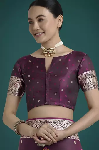 wine silk blend banarasi jacuard work saree with unstitched blouse piece