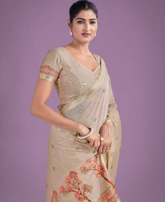 off white pink silk blend banarasi jacuard work saree with unstitched blouse piece 4