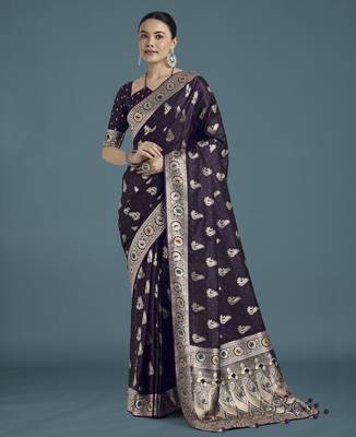 plum silk blend banarasi jacuard work saree with unstitched blouse piece 2