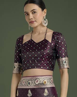 wine silk blend banarasi jacuard work saree with unstitched blouse piece 5