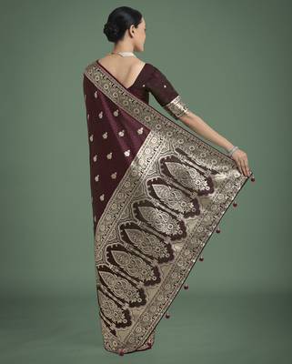 maroon silk blend banarasi jacuard work saree with unstitched blouse piece 3