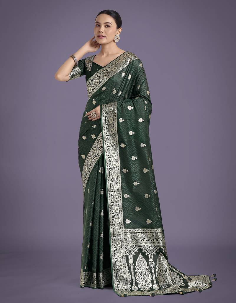 green silk blend banarasi jacuard work saree with unstitched blouse piece