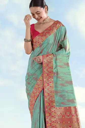 rama silk blend banarasi jacuard work saree with unstitched blouse piece