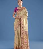 Cream silk blend jacuard work saree with unstitched blouse piece