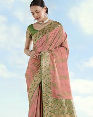 pink silk blend banarasi jacuard work saree with unstitched blouse piece 4