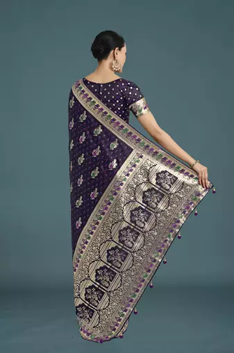 plum silk blend banarasi jacuard work saree with unstitched blouse piece