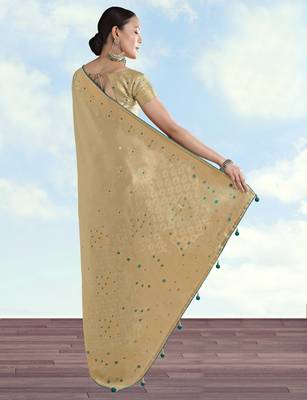 cream silk blend banarasi jacuard work saree with unstitched blouse piece 3