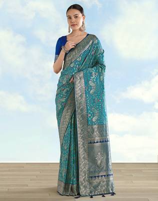 sky blue silk blend banarasi jacuard work saree with unstitched blouse piece 2