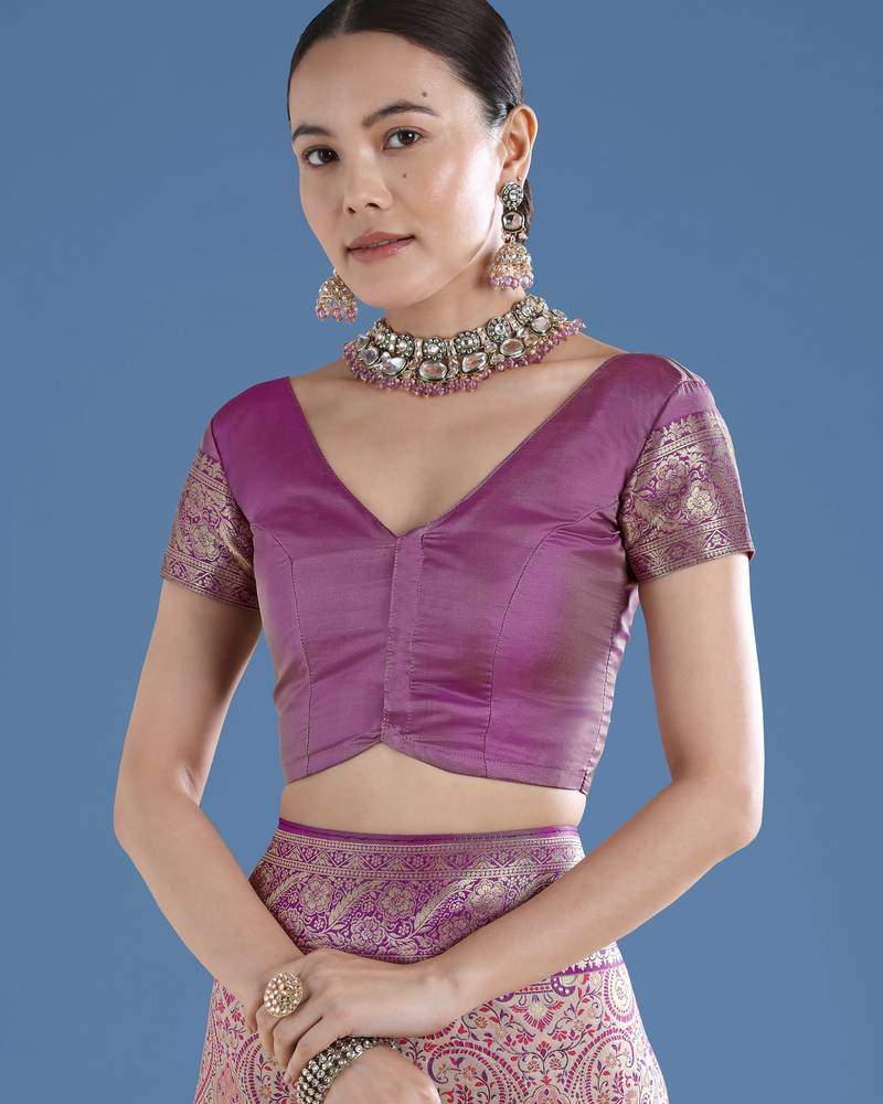 purple silk blend banarasi jacuard work saree with unstitched blouse piece