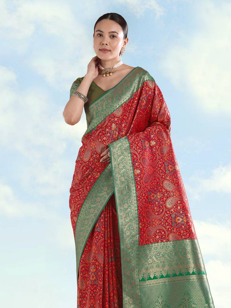 red silk blend banarasi jacuard work saree with unstitched blouse piece