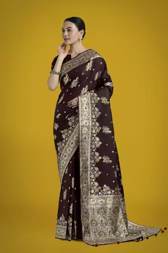 Maroon silk blend jacuard work saree with unstitched blouse piece