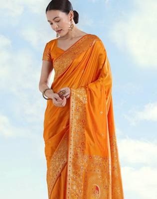 orange silk blend banarasi jacuard work saree with unstitched blouse piece 4
