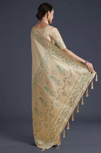 cream silk blend banarasi jacuard work saree with unstitched blouse piece