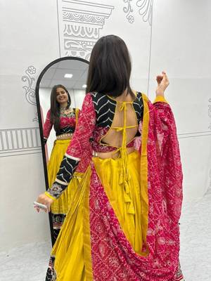 REYON COTTON EMBROIDERY THRED WORK NAVRATRI LEHNGHA CHOLI 3