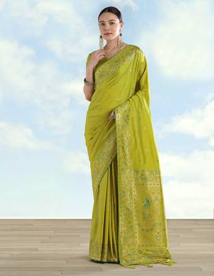 Parrot green banarasi silk blend jacuard work saree with unstitched blouse piece 1