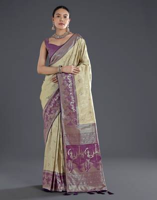 Cream banarasi silk blend jacuard work saree with unstitched blouse piece 1