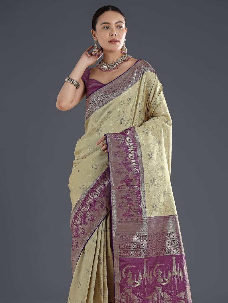 Cream banarasi silk blend jacuard work saree with unstitched blouse piece